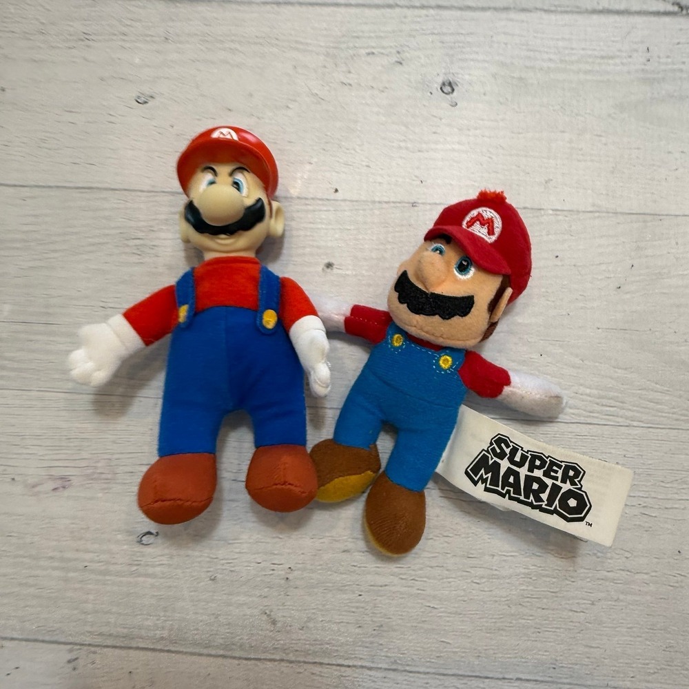 Super‎ Mario bros Mario mini plush figures